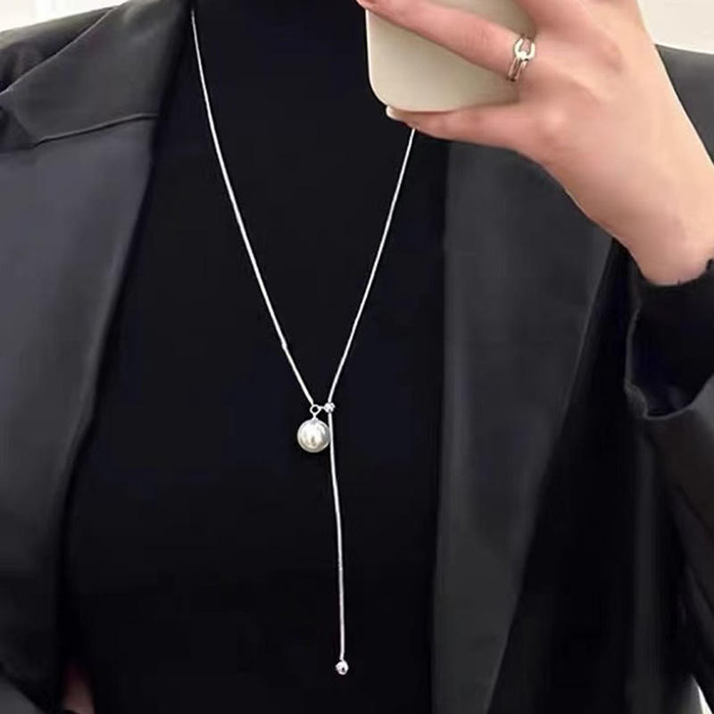 style de traction de perle simple blanc1