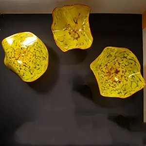 Placas de cristal de Murano moderno ecológico Master Carton Europa arte colgante de pared arte soplado a mano flor MJ CN;FUJ Big Round Yellow