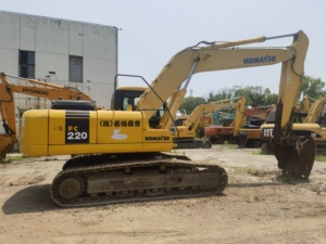 Excavatrice Komatsu PC220-7 d'occasion d'origine japonaise, excavatrice Komatsu PC220 d'occasion, PC220-7 à vendre - Product Image 5