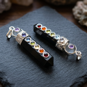 Venta al por mayor de 2 piezas de colgantes de chakra hechos a mano de ágata y turmalina, cuarzo rosa negro, piedras de mascota de Feng Shui, arte curativo con gemas. - Product Image 3