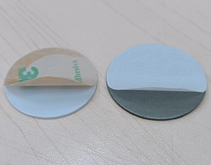 Tùy chỉnh kích thước thẻ đồng xu sticker tự dính <span class=keywords><strong>NFC</strong></span> <span class=keywords><strong>Tag</strong></span> hình tròn 13.56MHz fudan <span class=keywords><strong>F08</strong></span> chip - Product Image 2