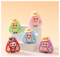Mini-Charms Kawaii Häschen Neue Flockierte Dreiköpfige Kaninchen-Puppe mit Hut für Schlüsselanhänger Überraschungs-Blindbag Mystery Box Kinderspielzeug