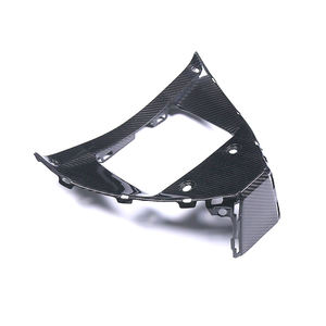 Protector de Radiador de Fibra de Carbono para Yamaha YZF R1 2020-2026 - Product Image 2