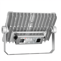 Projecteur LED SMD à économie d'énergie 50W/100W, étanche IP65 avec support réglable pour les stades sportifs