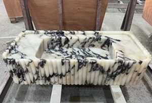 Lavabo en marbre Calacatta Viola <span class=keywords><strong>de</strong></span> luxe <span class=keywords><strong>haut</strong></span> <span class=keywords><strong>de</strong></span> <span class=keywords><strong>gamme</strong></span>, <span class=keywords><strong>design</strong></span> moderne, lavabo cannelé, salle <span class=keywords><strong>de</strong></span> bain, pierre naturelle, lavabo mural - Product Image 5