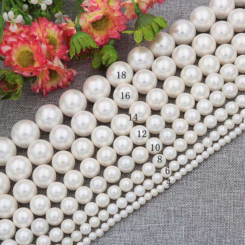 Classical round Natural Freshwater Cultured Pearls White Shell