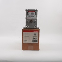 Actionneur de registre à flammes Honeywell Modutrol IV M9494D1000 à retour non ressorté, 300 lb-in, avec protection contre les flammes et contrôle du taux de combustion