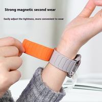 Correa de Silicona de Doble Color para Huawei, Samsung, Xiaomi, 22mm, 20mm, Correa de Reloj Magnética Deportiva Universal Transpirable