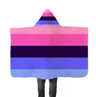 Cape à Capuche Promotionnelle Meilleure Vente Drapeau Pride 90*150cm – Prix Bas, Promotion, Vente en Gros, Design Personnalisé de Haute Qualité