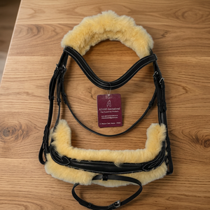 Brida de Cuero Acolchada con Piel de Oveja de Primera Calidad, Cómoda y Suave, Arnés Ecuestre Ajustable con Color y Logotipo Personalizados para Montar a Caballo - Product Image 3