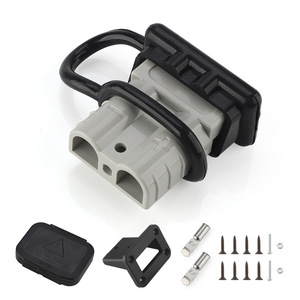 Connecteur de charge industriel 50A femelle 3 positions avec cache-poussière pour applications à courant élevé - Product Image 1