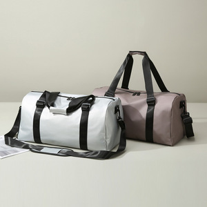 Sac de voyage minimaliste uni grande capacité avec compartiment à chaussures séparé pour chariot, idéal pour la gym et le yoga - Product Image 2