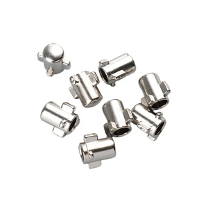 Porte-clés de voiture Wei Zhan en alliage de zinc, pièces moulées sous pression, finition chromée, usinage de haute précision - Product Image 1
