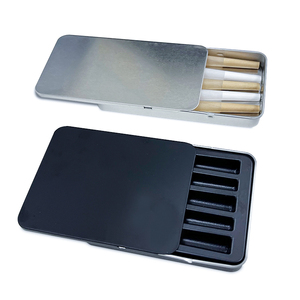 Estuche de hojalata rectangular personalizado con tapa deslizante a prueba de niños, paquete de 5 conos de papel enrollado de PP para promoción de gomitas, dulces y mentas. - Product Image 2