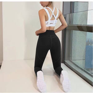 Leggings Deportivos Transpirables para Mujer, Talla 3XL Plus, con Franjas Laterales, Bolsillos de Malla, 7 Pulgadas, para Yoga, Personalizables OEM - Product Image 1