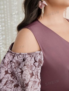 Woven Polyester Floral 3D Jacquard Textile Fabric for Making <strong>Plus</strong> <strong>Size</strong> Women Off-shoulder Floral Jacquard Dress Garment Clothing - Product Image 2