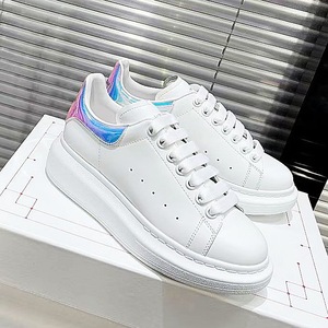 2026 Luxury Designer Walking Shoes Brand Sports Shoes with Leather Surface and Casual Sports Shoes - Product Image 3