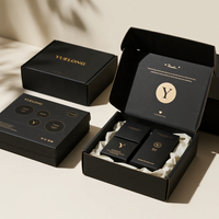 Boîte d'emballage élégante pour vêtements et chaussures, finition noire mate de luxe, design esthétique, service cadeau, boîte en carton ondulé noir élite