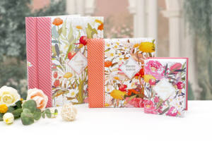 Personalizado Midsummer flor oro estampado soldadura encuadernado PP deslizamiento en álbum de fotos libro barato en línea al por mayor - Product Image 2