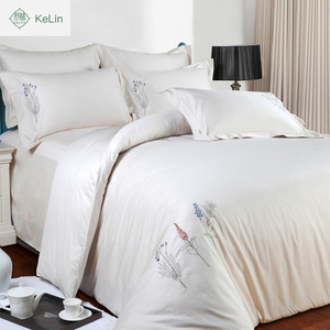 Pure Cotton Printed Four-piece Set Skin-friendly <strong>Small</strong> Floral Bedding <strong>Sheets</strong> <strong>Double</strong> Bedding Bedding Holiday Gift - Product Image 3