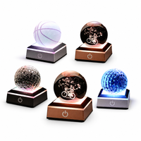 Lampe de nuit en boule de cristal 3D, base LED, batterie rechargeable par USB, gravure personnalisée, lampe lumineuse, cadeau, vente en gros, directement de l'usine
