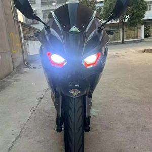 <span class=keywords><strong>Kawasaki</strong></span> H2 Modelo <span class=keywords><strong>Moto</strong></span> Deportiva, <span class=keywords><strong>De</strong></span> Segunda Mano, <span class=keywords><strong>De</strong></span> Doble Cilindro, Refrigerado Por Agua, Desplazamiento 400cc - Product Image 6