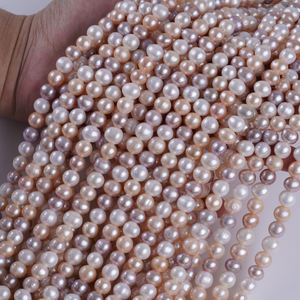 Venta al por Mayor de Perlas de Zhuji de 8-9 mm, Tira de Perlas Sueltas Naturales con Forma de Patata en Colores Mezclados Blanco, Rosa y Púrpura - Product Image 3