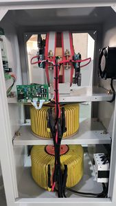 Stabilisateur de tension robuste 10 kVA 30 kVA 20 kVA, sortie 120 V, avec certifications CE et ISO, pour restaurants mexicains - Product Image 5