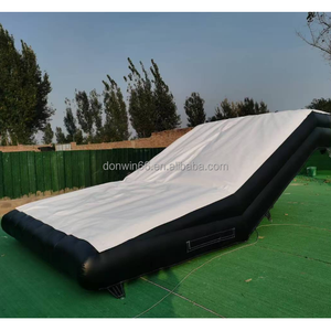 Aterrizaje <span class=keywords><strong>de</strong></span> bicicleta <span class=keywords><strong>de</strong></span> aterrizaje suave Airbag inflable Freestyle Jump Stunt Airbag con rampa Juegos inflables <span class=keywords><strong>para</strong></span> <span class=keywords><strong>eventos</strong></span> - Product Image 4