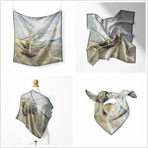 وشاح مربع فاخر مطبوع حسب الطلب بالجملة، بتصميم حيواني ونباتي، مصنوع من مواد صديقة للبشرة، متعدد الوظائف وعصري - Product Image 4