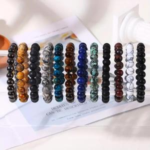 Bracelets en pierres naturelles tendance en gros, perles de 8 mm, mode, <span class=keywords><strong>luxe</strong></span>, haute qualité, breloque croix en pierres de guérison pour hommes - Product Image 1