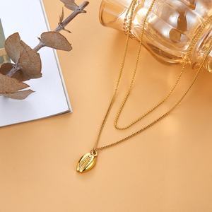 Collares de Joyería Fina con Textura Metálica Chapados en Oro de 18k, Collares con Colgante de Acero Inoxidable a la Moda para Mujeres/Hombres - Product Image 4