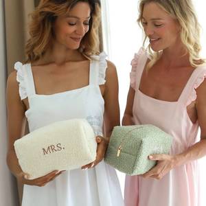 シンプルなファッション無地刺Embroideryテディベルベットふわふわ化粧ポーチレディ & ガールズメイクアップバッグ
