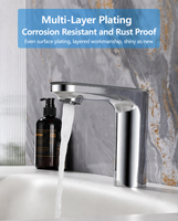 Robinet de lavabo de salle de bain automatique sans contact au design moderne, mitigeur numérique intelligent avec capteur de mouvement et écran, en laiton