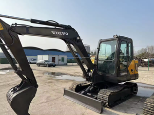 Pelle sur chenilles d'occasion Volvo Ec55Dl Ec60d Ec60dl MIDI/Petite pelle à vendre - Product Image 4