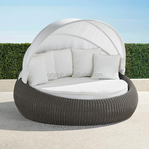 <span class=keywords><strong>Lit</strong></span> de repos d'<span class=keywords><strong>extérieur</strong></span> en rotin toutes saisons avec auvent semi-circulaire pour jardin et moments de détente - Product Image 1