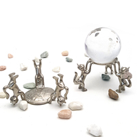 Porte-boule en cristal personnalisé de trois chats ornements de bureau conception gratuite artisanat en métal décoration de la maison articles cadeaux souvenirs