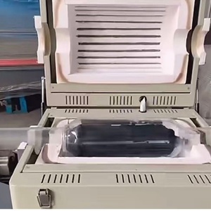 התאמה אישית של צינור זכוכית קוורץ שקוף עמיד בחום עם קצוות מתרחבים ומלוטשים - Product Image 3