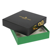 Caja de Regalo Personalizada con Tapa y Base de Cartón Rígido, con Logotipo Dorado, Recubrimiento UV, Laminado Mate y Forro de Esponja para Billar