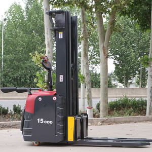 Fábrica Por Atacado Preço Overhead Empilhador Elétrico 1.5Ton 2Ton Palete Elétrica Empilhador Elevador Empilhador De Potência - Product Image 3