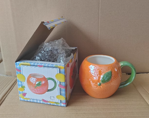 Vente en gros de tasses en céramique en forme de fruit pour animaux de compagnie mignons de bureau créatif européen et américain tasses créatives tasses en céramique citrouille orange - Product Image 5