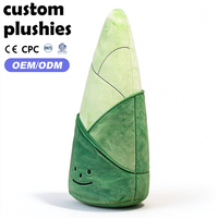 Coussin en peluche douce personnalisé en forme de poussée de bambou, adorable jouet en peluche en forme d'asperge verte avec visage brodé pour canapé et chambre