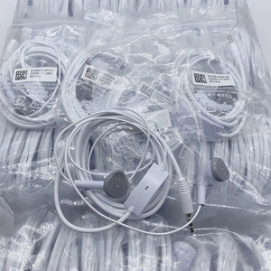 Écouteurs stéréo S5830 de bonne qualité, écouteurs intra-auriculaires 3,5 mm, casque pour <span class=keywords><strong>Samsung</strong></span> <span class=keywords><strong>Galaxy</strong></span> S6 <span class=keywords><strong>S7</strong></span> S8 - Product Image 5
