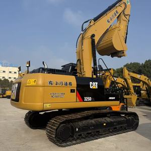 Excavadora de cadenas usada Caterpillar CAT 325D en excelentes condiciones, 25 toneladas, bomba hidráulica MOOG, motor de alta eficiencia, en venta. - Product Image 2