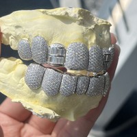 Grillz Classique Européen Américain en Argent 925, Pavé Complet de Moissanite, Design Circulaire Huit Cœurs et Flèches, Modèle Tendance TXYT034