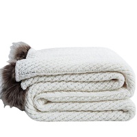 Couverture de sieste d'hiver Ruijing Mifeier en chenille unie douce avec pompons en fourrure, accessoire de décoration intérieure pour le bureau