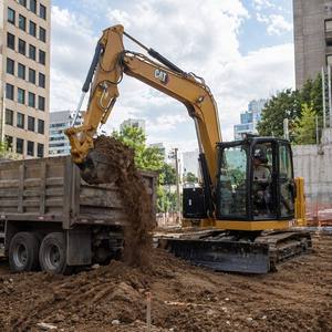 Excavatrice d'occasion Caterpillar CAT307.5 à vendre, 7 tonnes, fabriquée au Japon, bon état, importée avec emballage d'origine - Product Image 2