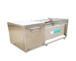 Machine de lavage et de découpe continue haute productivité pour légumes, soja, pommes de terre, fruits, maïs, avec brosse et pulvérisation d'eau
