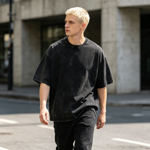 Camiseta Oversize de Algodón Transpirable con Lavado Ácido para Hombre, Cuello Redondo, Estilo Urbano, Resistente, Lisa, con Empaque Personalizado - Product Image 1