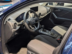 Buon prezzo di sconto per usato <span class=keywords><strong>Audi</strong></span> <span class=keywords><strong>Q2</strong></span> 35 TFSI <span class=keywords><strong>SUV</strong></span> disponibile per la consegna